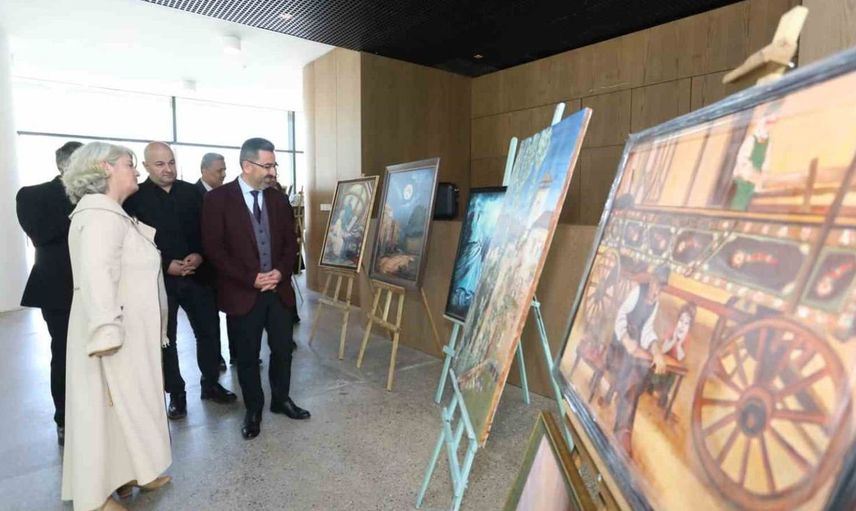 İnegöl'de Yağlı Boya Eserleri Sergilendi