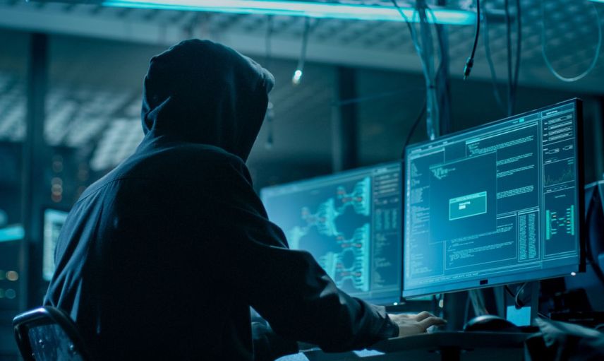 İngiliz basınından flaş iddia: İngiltere Savunma Bakanlığı’nın sistemi hacklendi