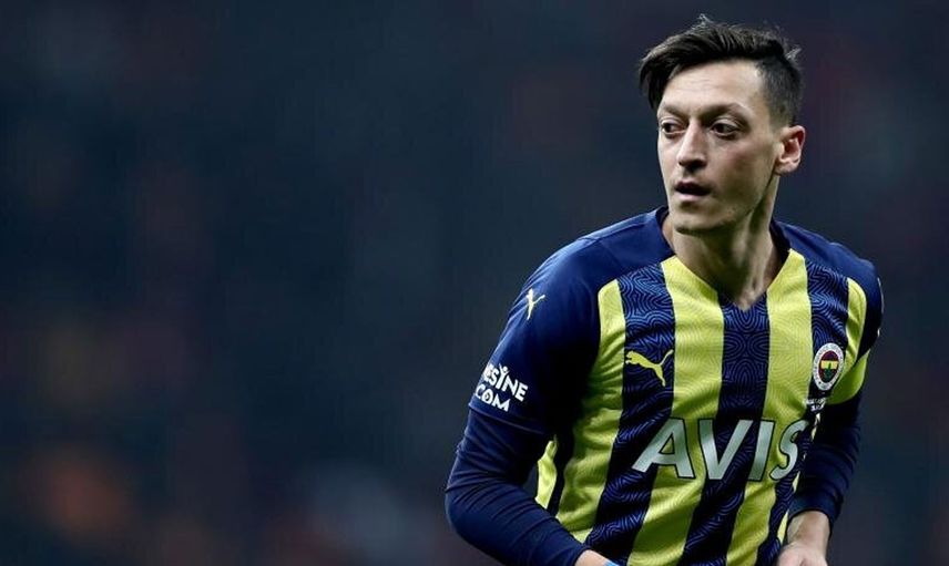 İngiliz Ian Wright'ın Fenerbahçeli Mesut Özil ile ilgili açıklamaları ülkede gündem oldu!