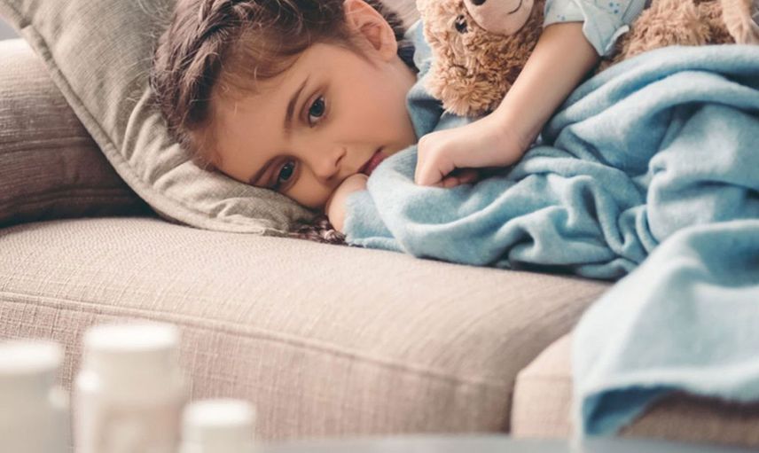 İngiltere’de 74 çocukta görüldü: Gizemli hastalık paniğe neden olmaya başladı