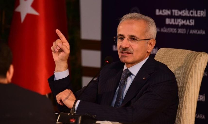 İnstagram Açılacak Mı? Bakandan Son Dakika Açıklaması