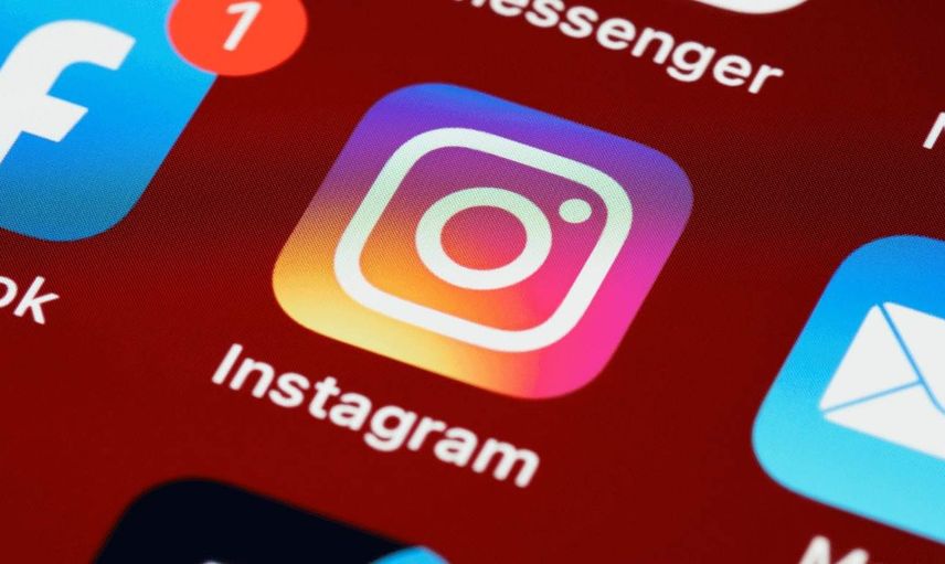 Instagram çöktü mü, neden eski gönderileri gösteriyor? Instagram akış yenilenemedi hatası nedir, sayfa neden boş, anasayfa neden yenilenmiyor?