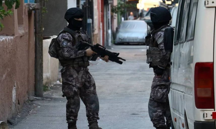 Interpol kırmızı bültenle arıyordu: DEAŞ üyeleri Adana’da yakalandı