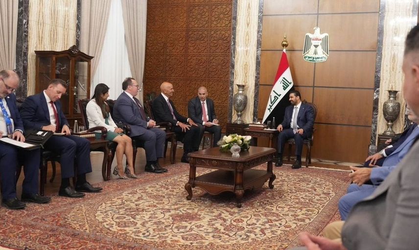 Irak başbakanı zeydi ile abd özel temsilcisi barrack, silahlı grupların dağıtılmasını görüştü