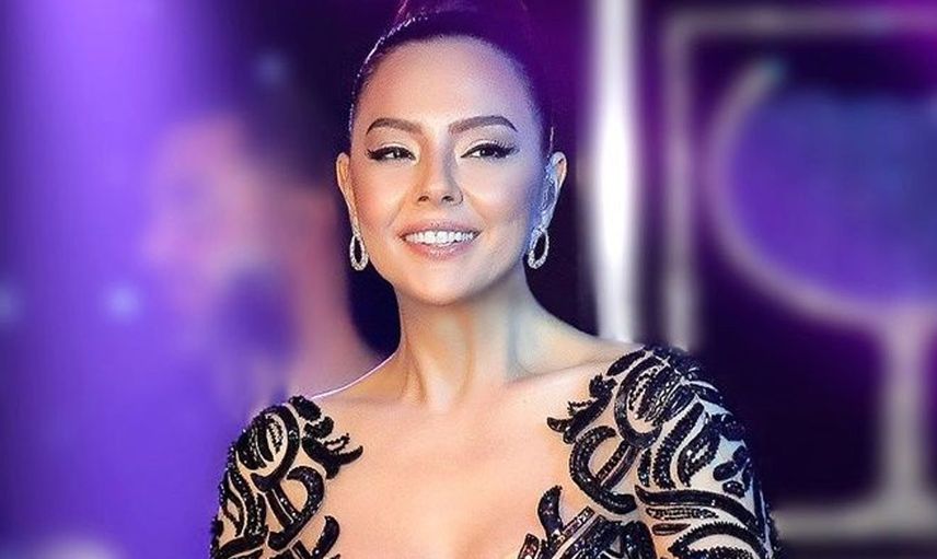 Iraklı milyarderle aşk yaşadığı konuşulan Ebru Gündeş'in gerçek aşkının evli bir iş insanı olduğu ortaya çıktı