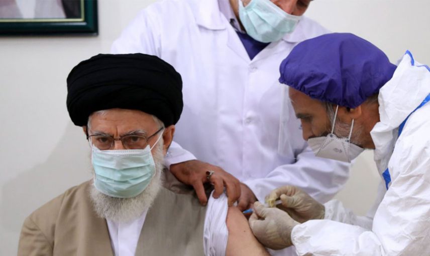 İran Lideri Hamaney, Kendi Ülkesinin Geliştirdiği "COVIRAN Barakat" Aşısını Oldu