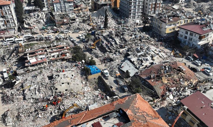 İran’da 5.6 büyüklüğünde deprem meydana geldi: Yetkililer uyarıda bulundu