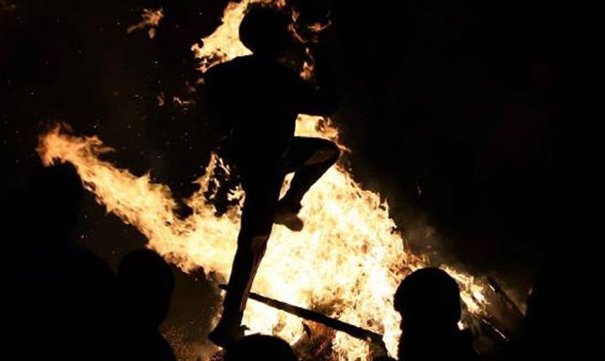 İran'da 'Çarşamba Suri' Kutlamalarında 6 Ölü!