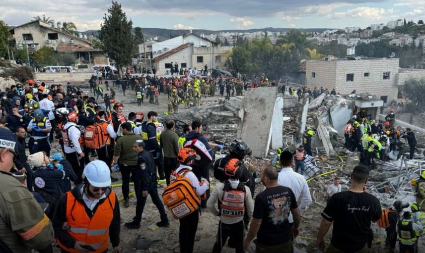 İran'dan İsrail'e balistik füze saldırısı; 20 yaralı