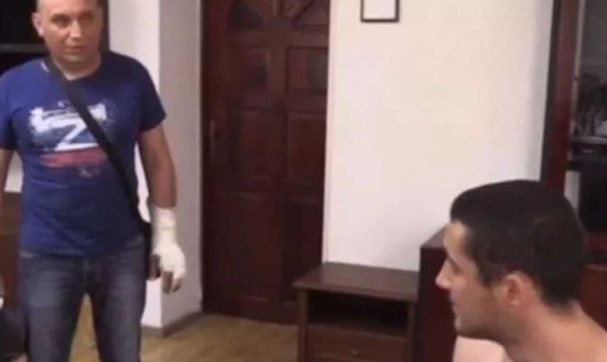 İşkencecisi ile kameralar karşısında yüzleşti: Ukrayna askeri ağlayarak özür diledi!