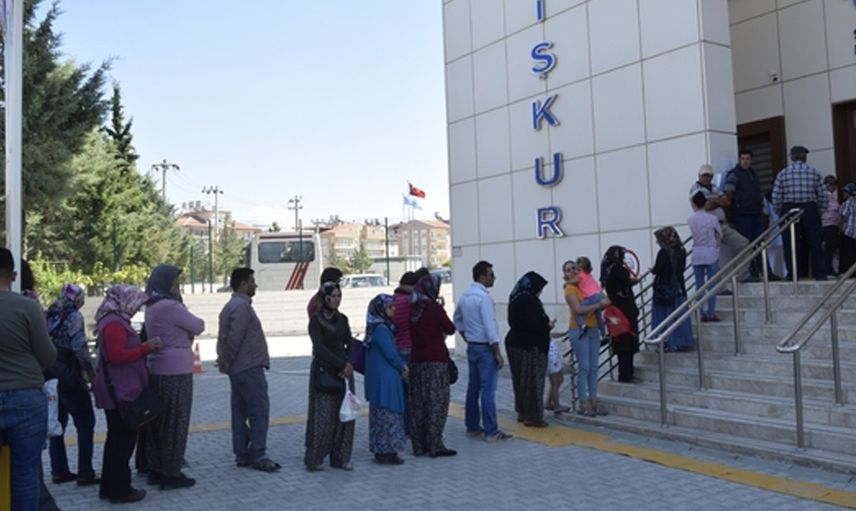 İŞKUR'dan Binlerce Kişiye İş İmkanı