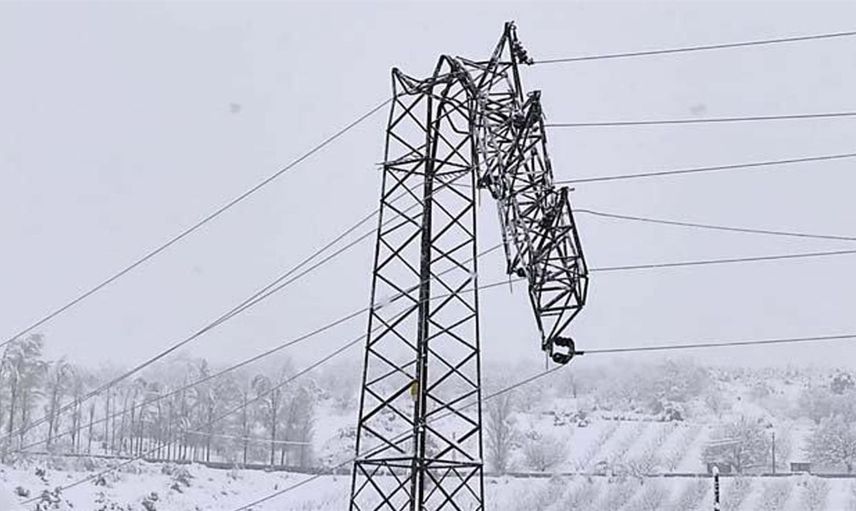 Isparta'da elektrikler kesildi mi, ne zaman gelecek? Isparta elektrik kesintisi kaç saat sürecek? Kar yağışı sonrası elektrik sorunu