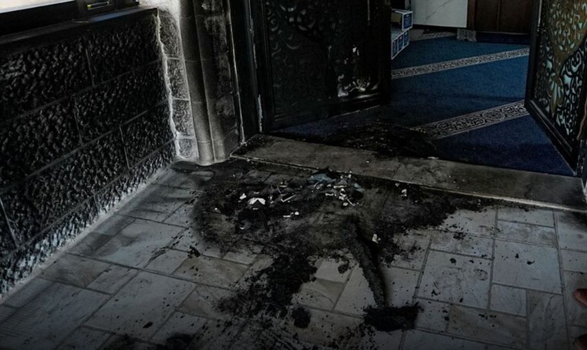 İsrail Batı Şeria'da Camiye Saldırı Düzenledi