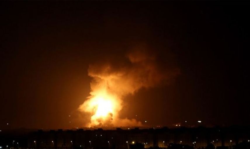 İsrail Gazze'de Hamas Hedeflerini Saldırdı