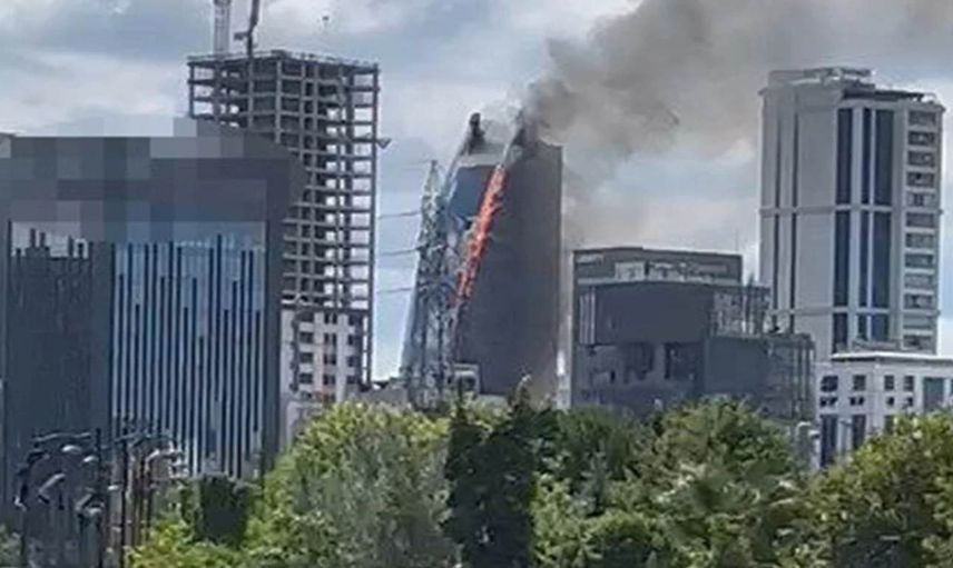 İstanbul Ataşehir’de yangın: Ekipler müdahale ediyor