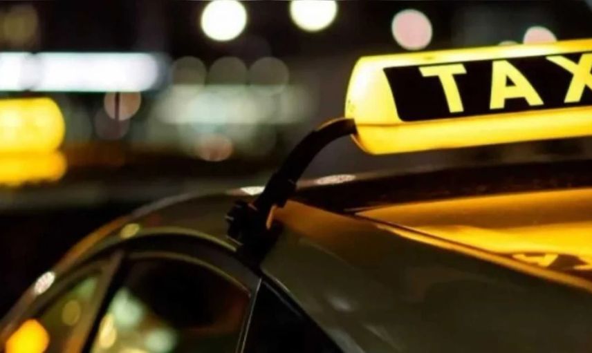 İstanbul Beylikdüzü'nde Korsan Taksi Kazası: 6 Kişi Yaralandı