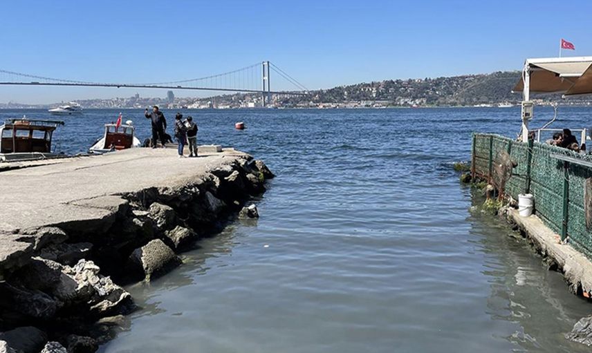 İstanbul Boğaz'ı Bekar Deresi'nin kirli, kokan sularıyla kirlenmeye devam ediyor