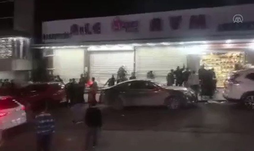 İstanbul Esenyurt'ta Tehlikeli Kavga: Suriyeli Sığınmacılar İle Vatandaşlar Arasında Arbede Yaşandı