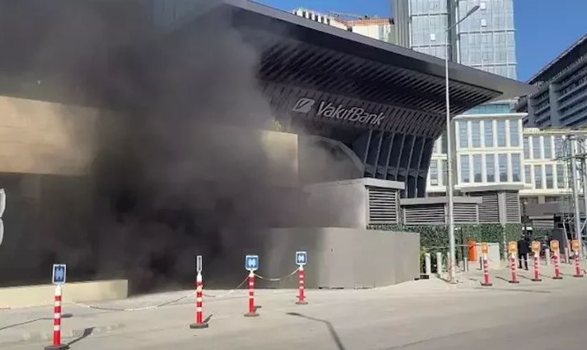 İstanbul Finans Merkezi'nde yangın