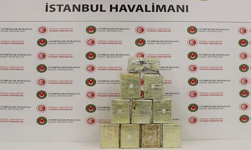 İstanbul Havalimanı'nda Gümrük Muhafaza Kaçakçılık ekiplerince uyuşturucu operasyonu gerçekleştirildi!