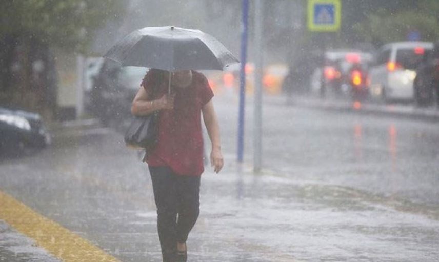 İstanbul için bir alarm daha verildi: 7 bin şimşek bekleniyor! İşte 11 Ağustos 2022 hava durumu