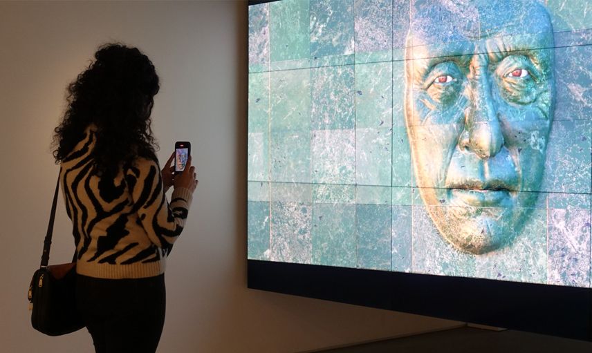 İstanbul Modern'de dijital kültürü yansıtan "Zamansız Meraklar" sergisi!