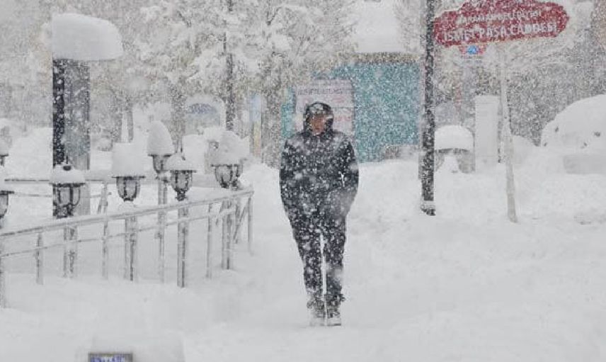 İstanbul özel sektör çalışanları 10 Mart Perşembe idari izinli sayılacak mı, tatil mi? İstanbul'da market çalışanları ve işçiler izinli mi?