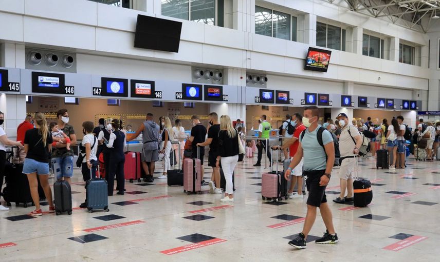 İstanbul Sabiha Gökçen Uluslararası Havalimanı'nda Rekor Bayram Yoğunluğu: 7 Bin 18 Uçuş ve 1 Milyon 253 Bin 657 Yolcu