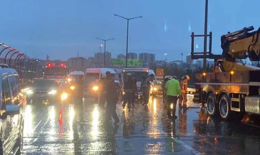 İstanbul TEM Otoyolunda zincirleme kaza