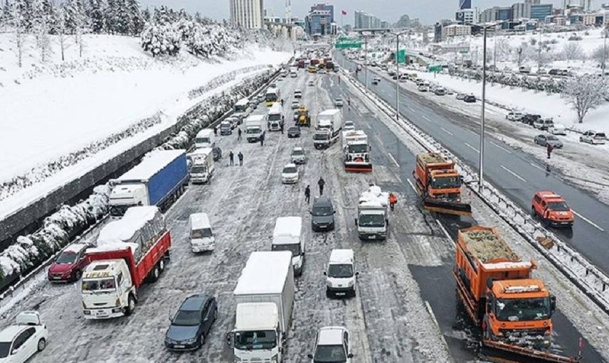 İstanbul'a giriş ve çıkışlar yasaklandı mı? İstanbul'a giriş çıkış neden yasak?