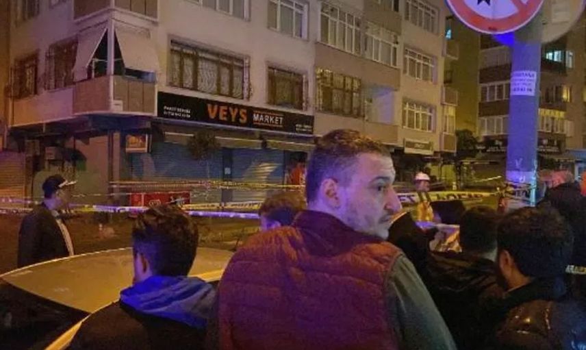 İstanbul’da 6 katlı binanın kolonları patladı: Daireler tahliye edildi