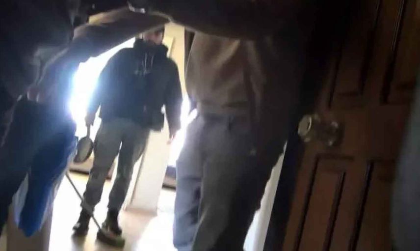 İstanbul'da akılalmaz olay: Ev sahibi evini kiralayan kiracıları eve kilitledi!