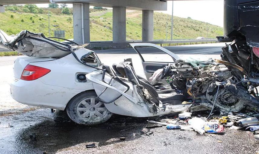 İstanbul'da korkunç kaza! 1 ölü, 2 yaralı