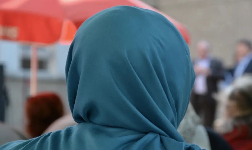 İstanbul'da Başörtülü Öğrenci Staj Yerine Alınmadı, Kolej Yetkilisine Hapis Cezası Verildi