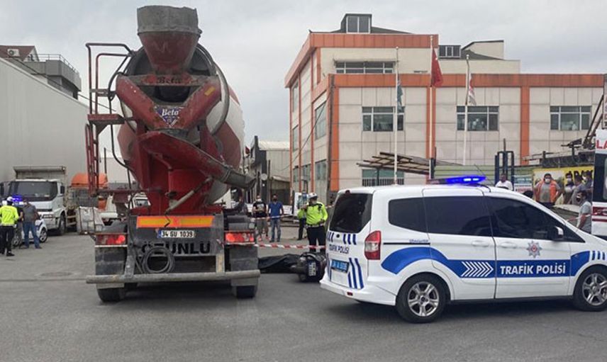 İstanbul’da Beton Mikseri Altında Kalan Motosiklet Sürücüsü Öldü