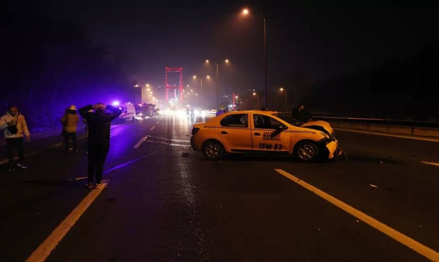 İstanbul’da kabus gibi kaza: 6 otomobil birbirlerine girdi