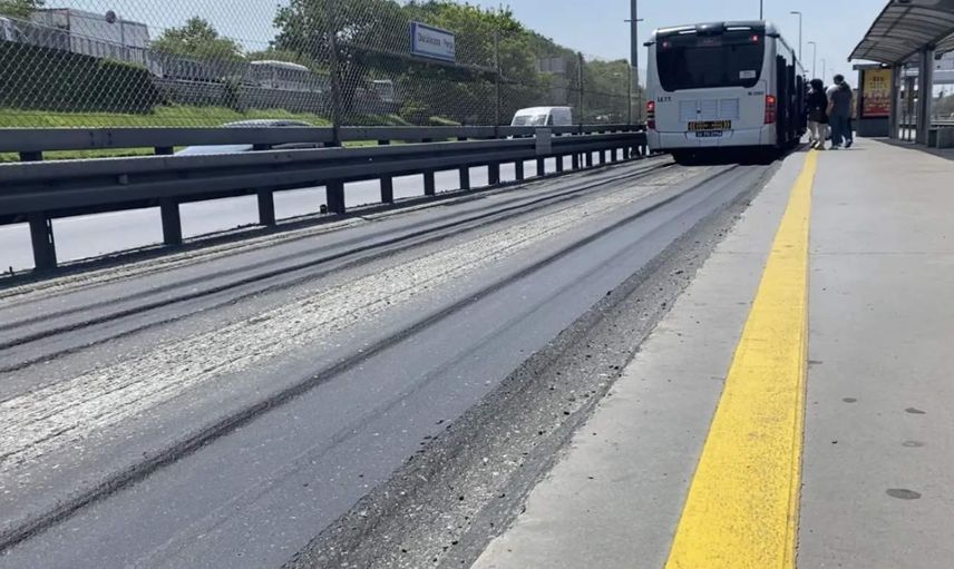 İstanbul’da metrobüs yolu eridi: Vatandaş isyan etti! Memnun değiliz