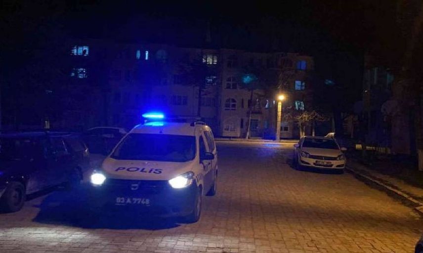 İstanbul’da ortalık karıştı! Küçükçekmece’de gençler arasında çıkan kavga bir anda büyüdü