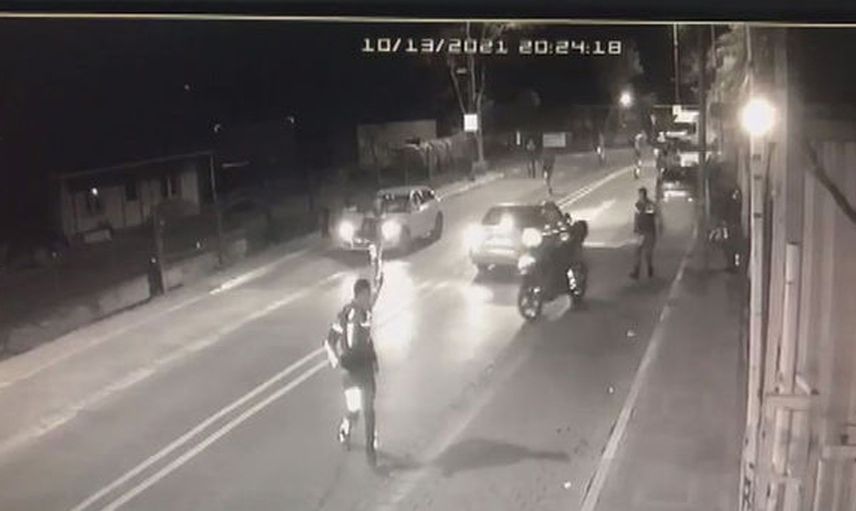 İstanbul'da Polise Silahlı Saldırı! Denetimde Durmayan Araç Polise Ateş Açtı