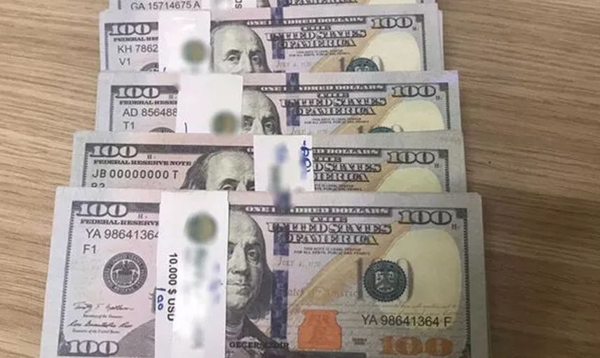 İstanbul'da Sahte Banknotla İş Adamını Dolandırdı