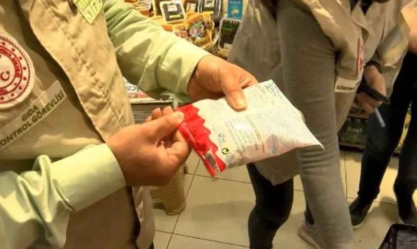 İstanbul'da Salmonella alarmı: Marketlerden toplanan Kinder markalı ürünler imha ediliyor!