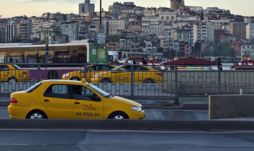 İstanbul’da yeni taksi sistemi: 2500 araç yollara çıkıyor