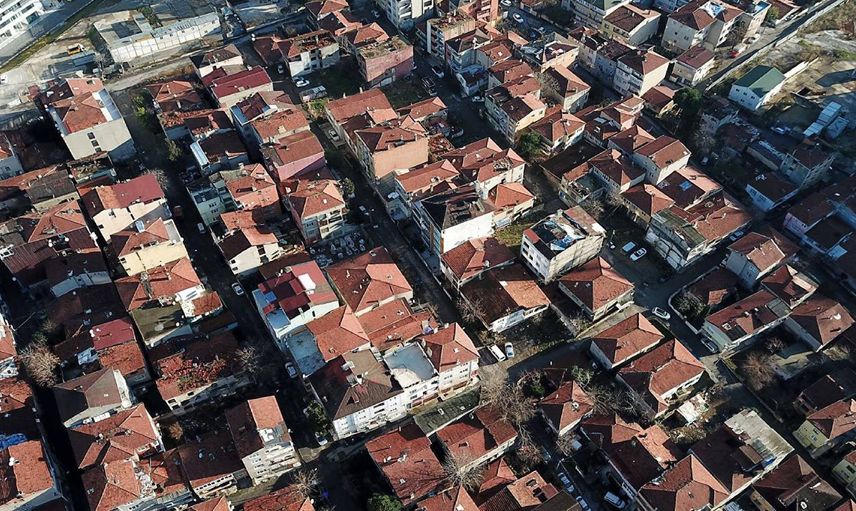 İstanbul’da yüzyılın dönüşümü başladı: 70 bin ev dönüşecek! Öncelik o ilçede olacak