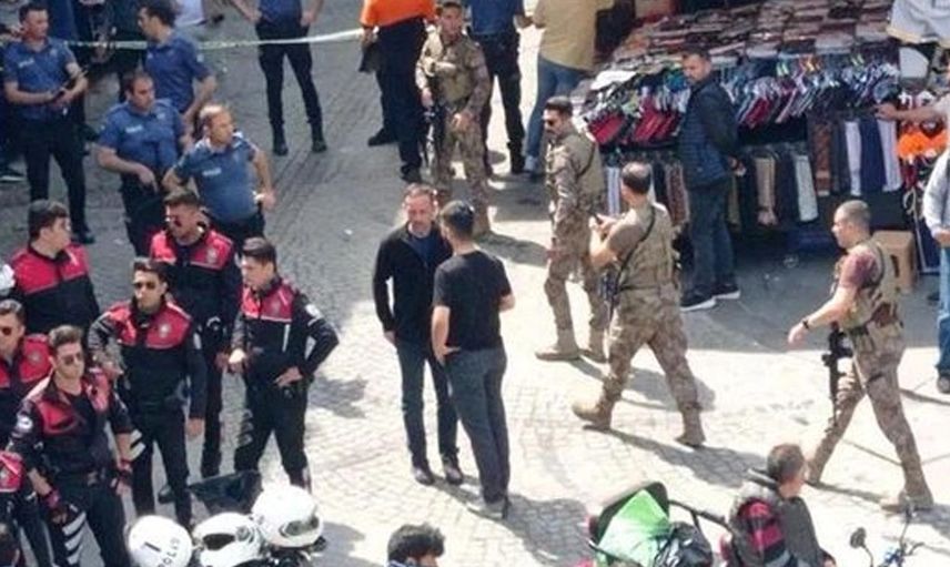 İstanbul'un göbeğinde silahlar konuştu! Bir polis memuru yaralandı!