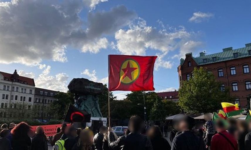 İsveç'te skandal görüntüler! Terör örgütü PKK/YGP sempatizanları Göteborg'da gösteri yapıp, sloganlar attı