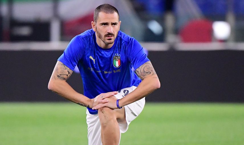 İtalya kaptanı Leonardo Bonucci, Türkiye maçı öncesi Merih Demiral'ı gördüğü gibi sarılacağını ancak maç başladığı an rakip olacaklarını söyledi