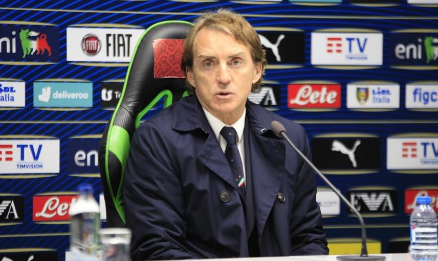 İtalya Teknik Direktörü Roberto Mancini, Türkiye maçında Cengiz Ünder'in performansından çok etkilendiğini söyledi