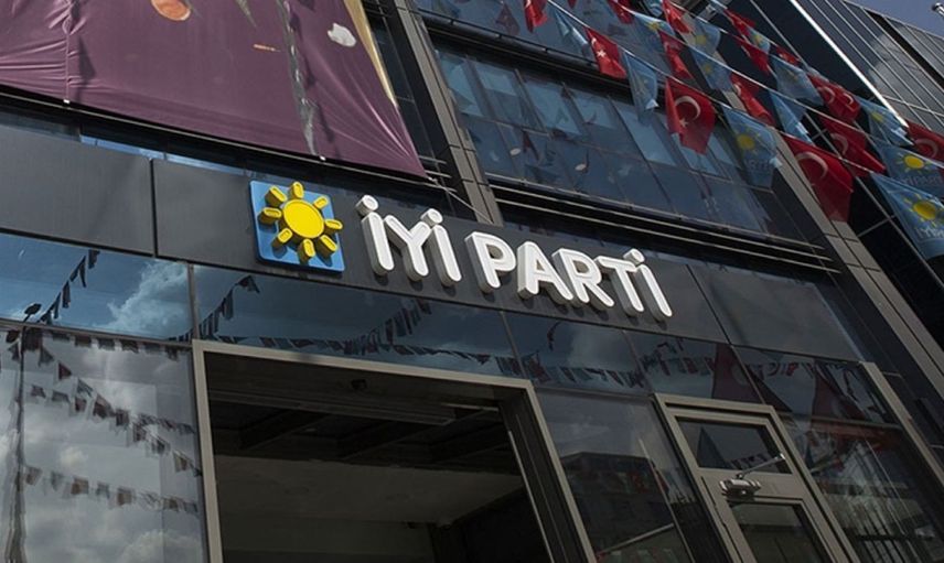 İYİ Parti parçalanıyor: Kritik bir istifa daha