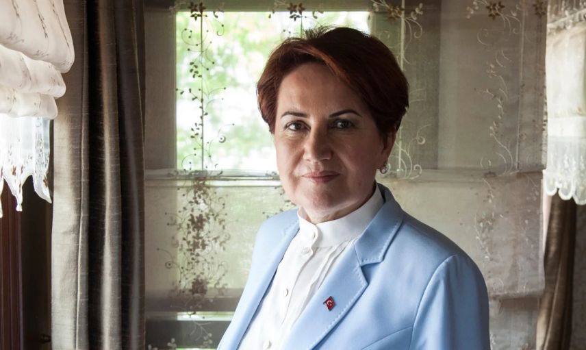 İYİ Parti'de Kriz Yükseldi! Spekülasyonlar Arttı! Meral Akşener'in Fotoğrafı Parti Binalarından Kalkacak mı?