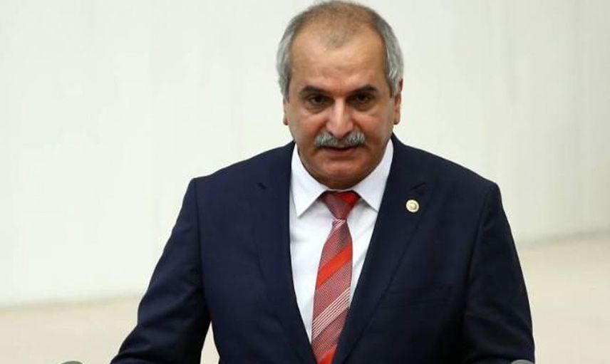 İYİ Partili eski vekil Ahmet Çelik, kardeşi tarafından ofisinde bıçakladı